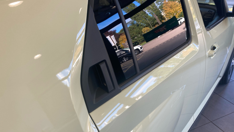 Hyundai INSTER 85kW 02 49kWh 5dr Auto Electric Hatchback